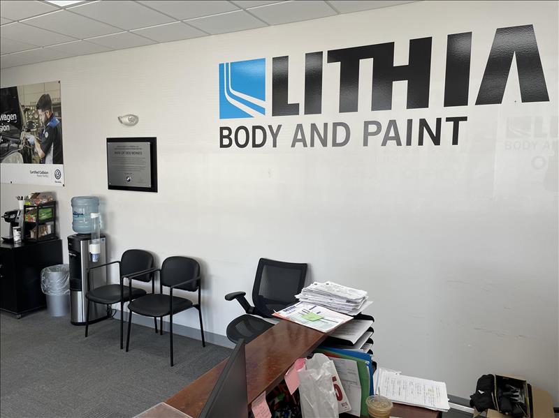 Lithia Body & Paint of Des Moines Urbandale, IA